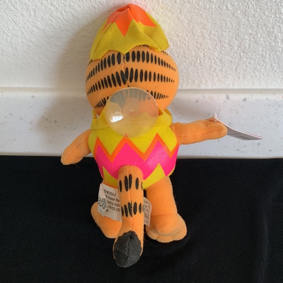 Vintage Russell Stover Garfield Easter Egg Plush Toy NWT - Picture 6 of 16